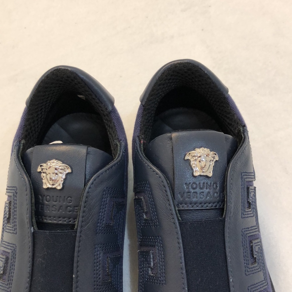 Versace shoes - Picture 2 of 6